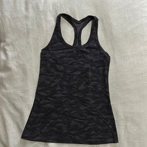 Lululemon black camo cool racerback tank size 6